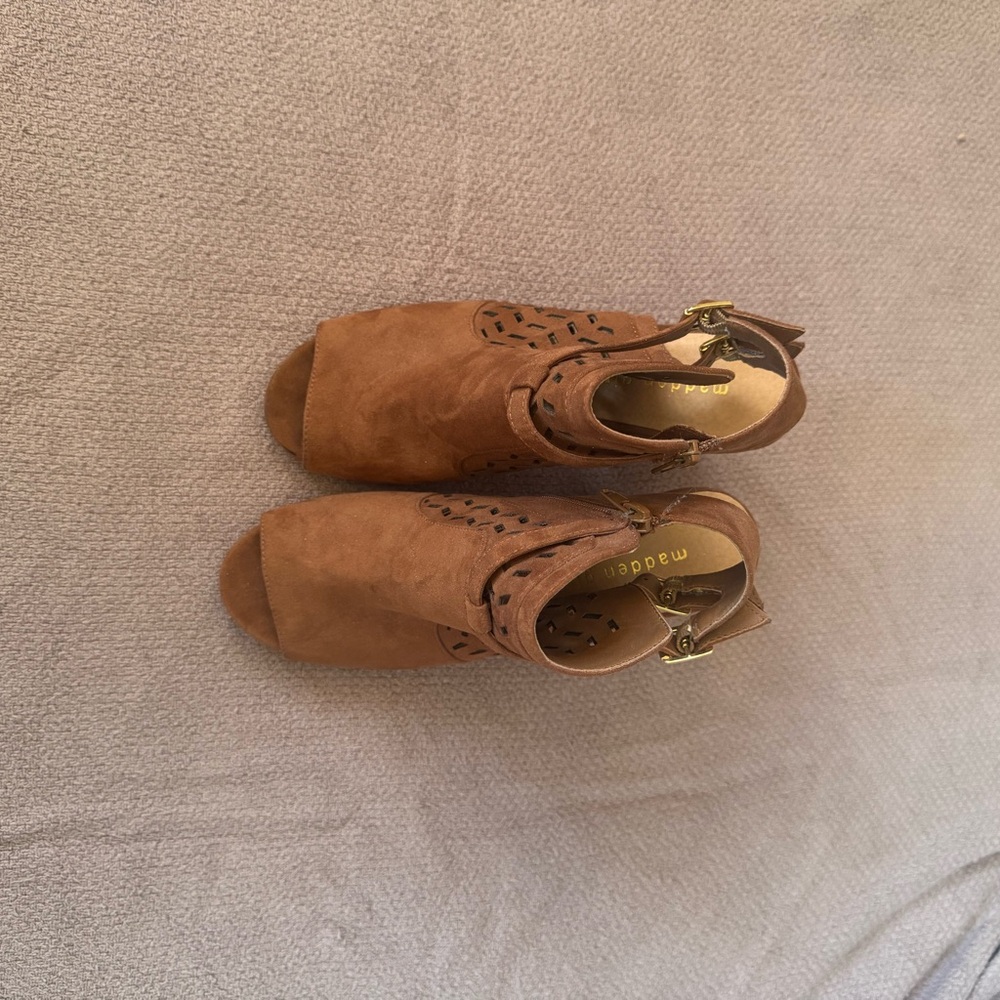 Madden Girl Brown Women’s Sandals
